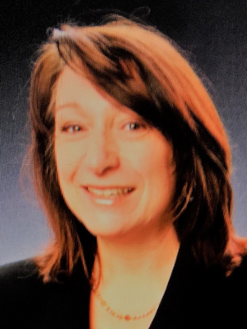 cut Elizabeth Steel