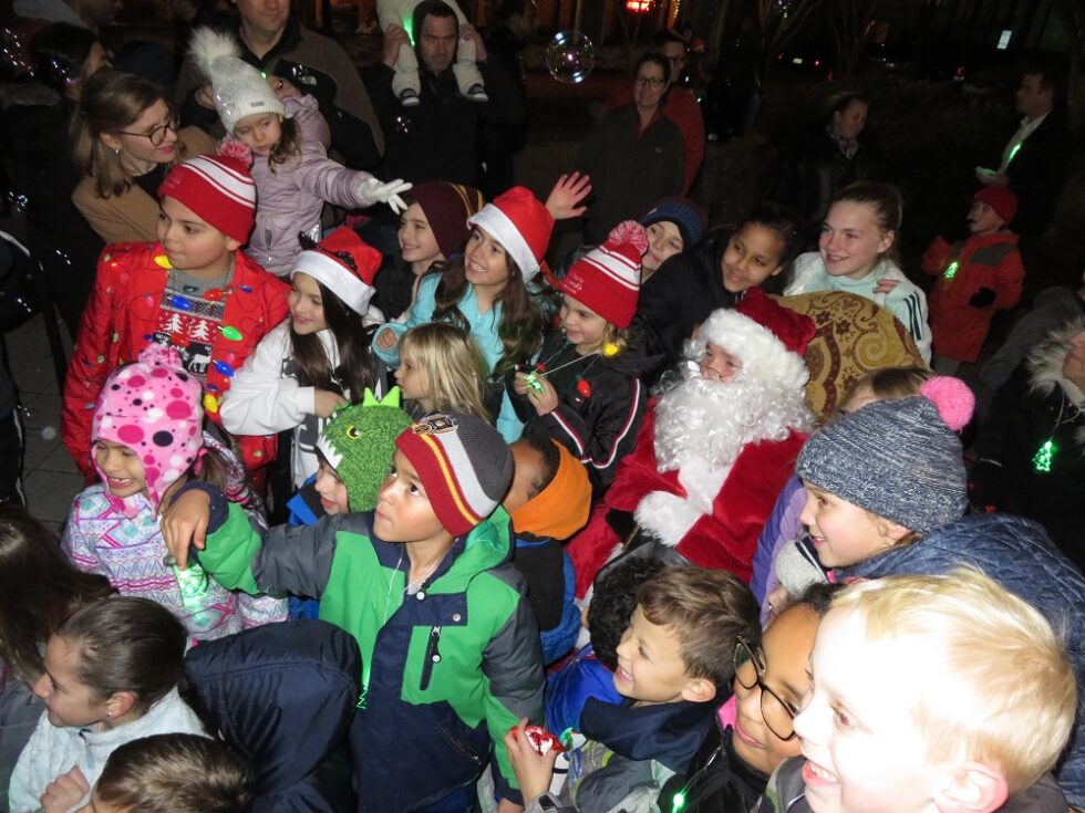 Landing Page Kentlands Tree & Menorah Lighting Kentlands Community