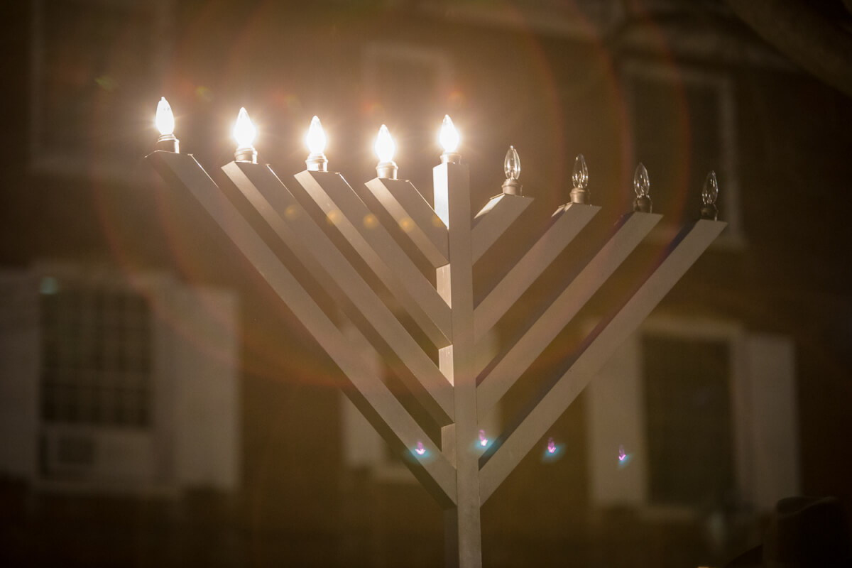 PS_Menorah_Lighting_20162716_DKomoda-1708